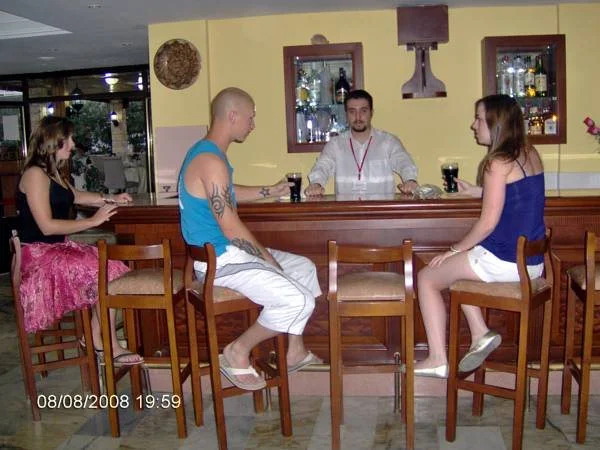 Budak Hotel