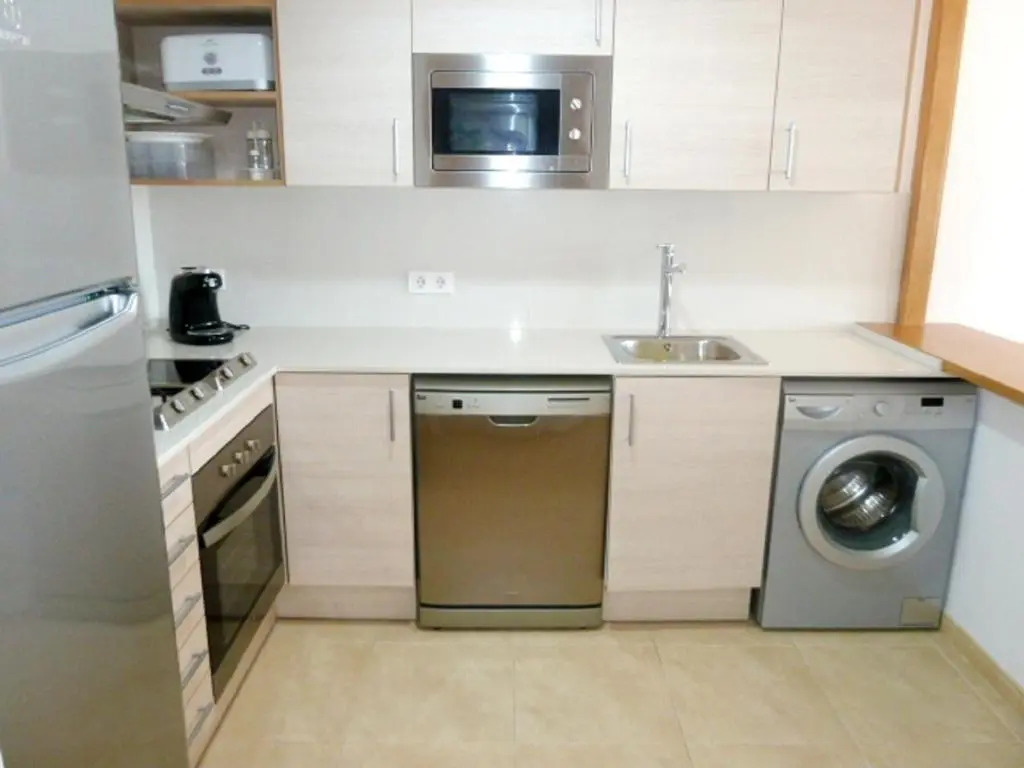 Apartamento Con Piscina Y Vistas Al Mar Ref 154