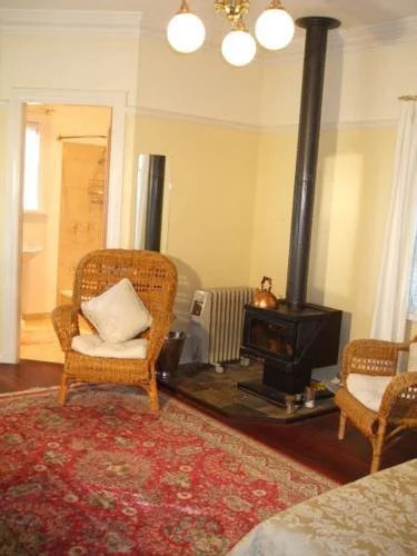 Elm Wood Cottages