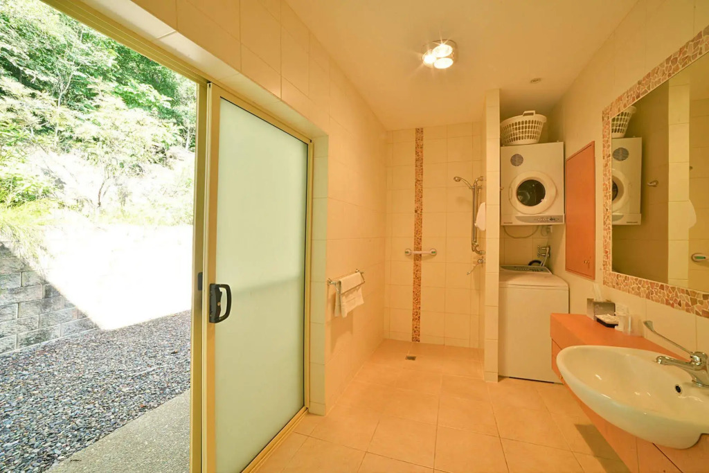 Cooroy Country Cottages