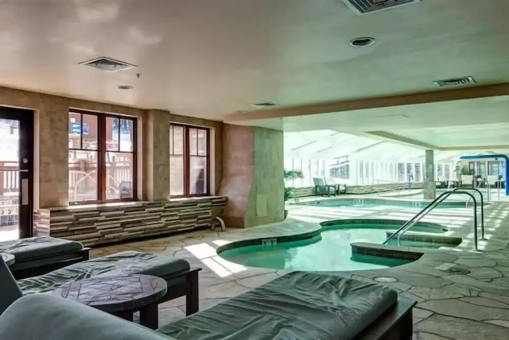 Crystal Peak 2 Bedroom Condo at Peak 7