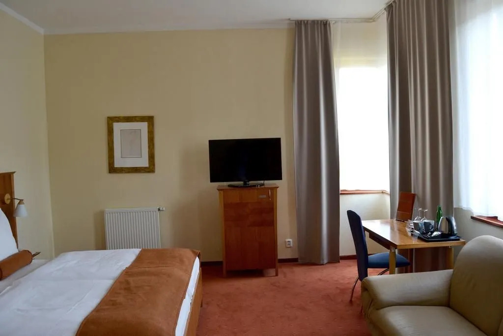 Hotel Plaza