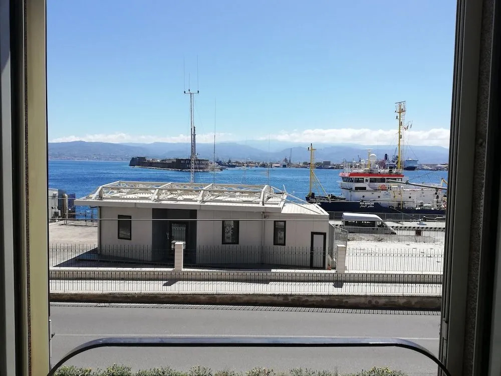 Miti Dello Stretto B&B