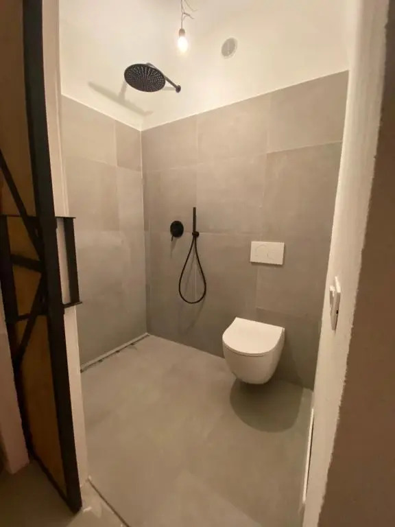 Luxury room for up to 8 people!