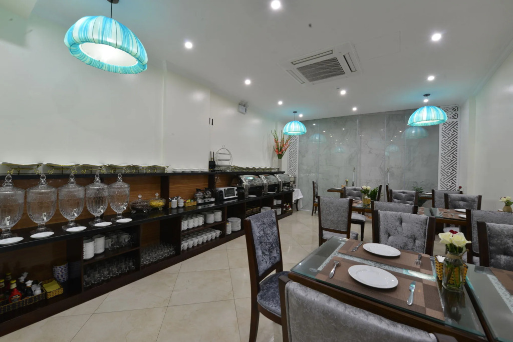 Bella Rosa Hotel & Travel