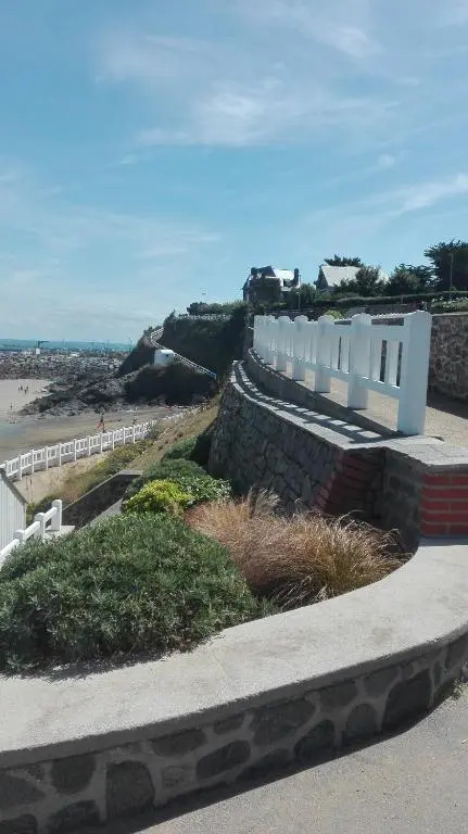 Villa en front de mer avec accès direct au GR34