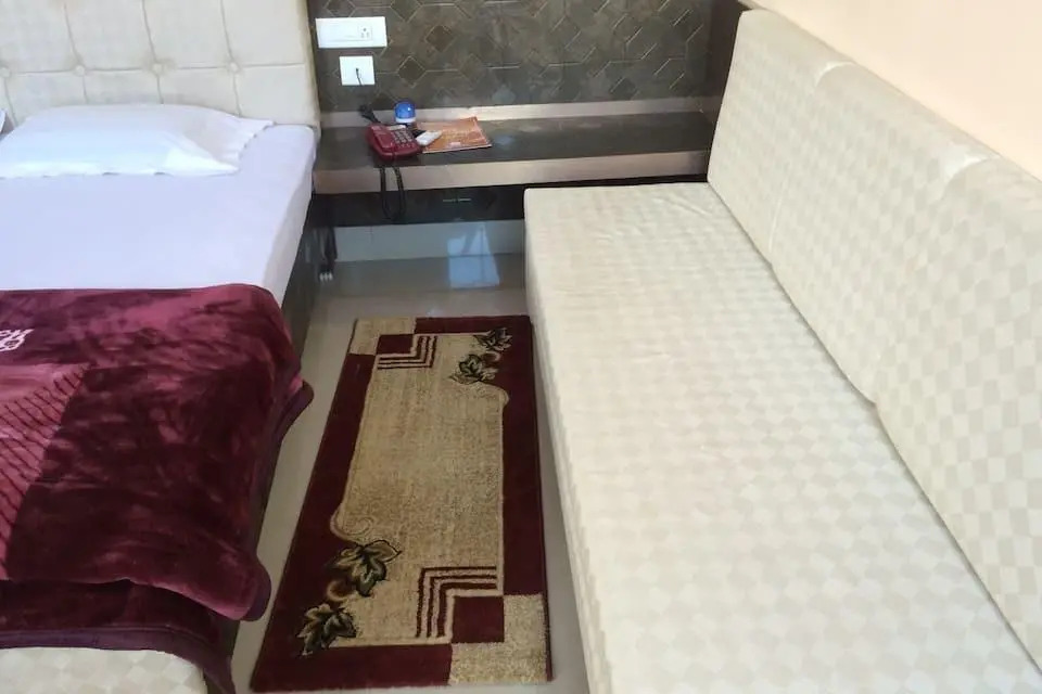 Hotel Maurya