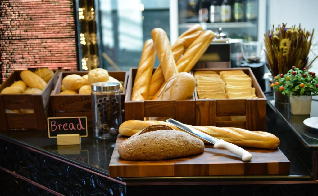 The Breton Hotel Media