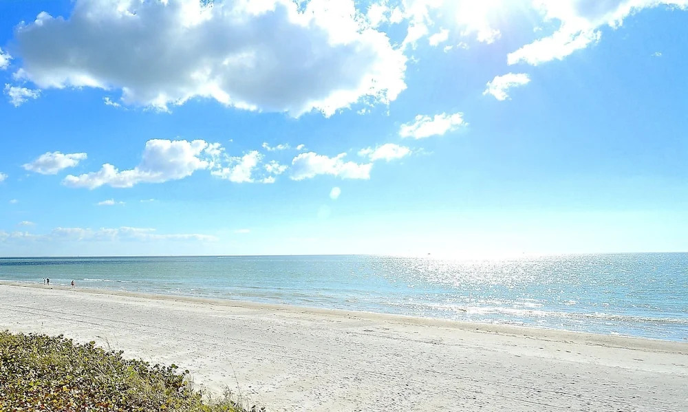 Emerald Isle #302