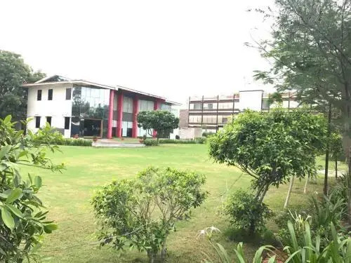 The Highness Hotel