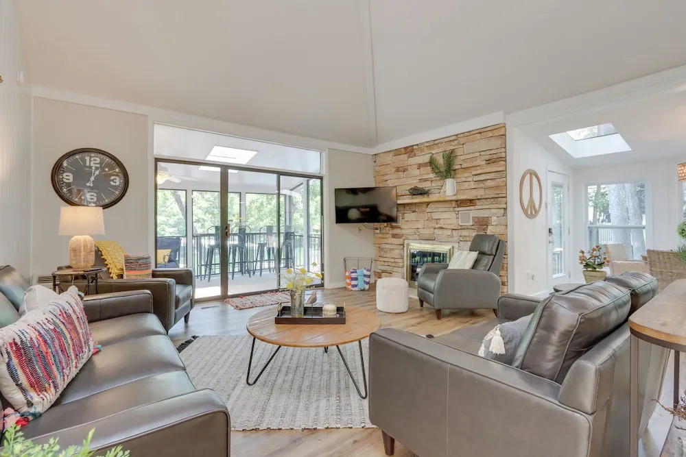 Spacious Decks & Dock: Margaritaville Home
