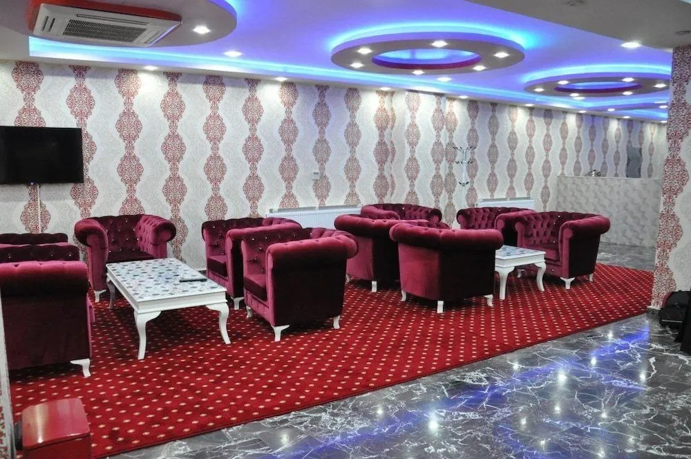 Mus Mir Hotel Saray