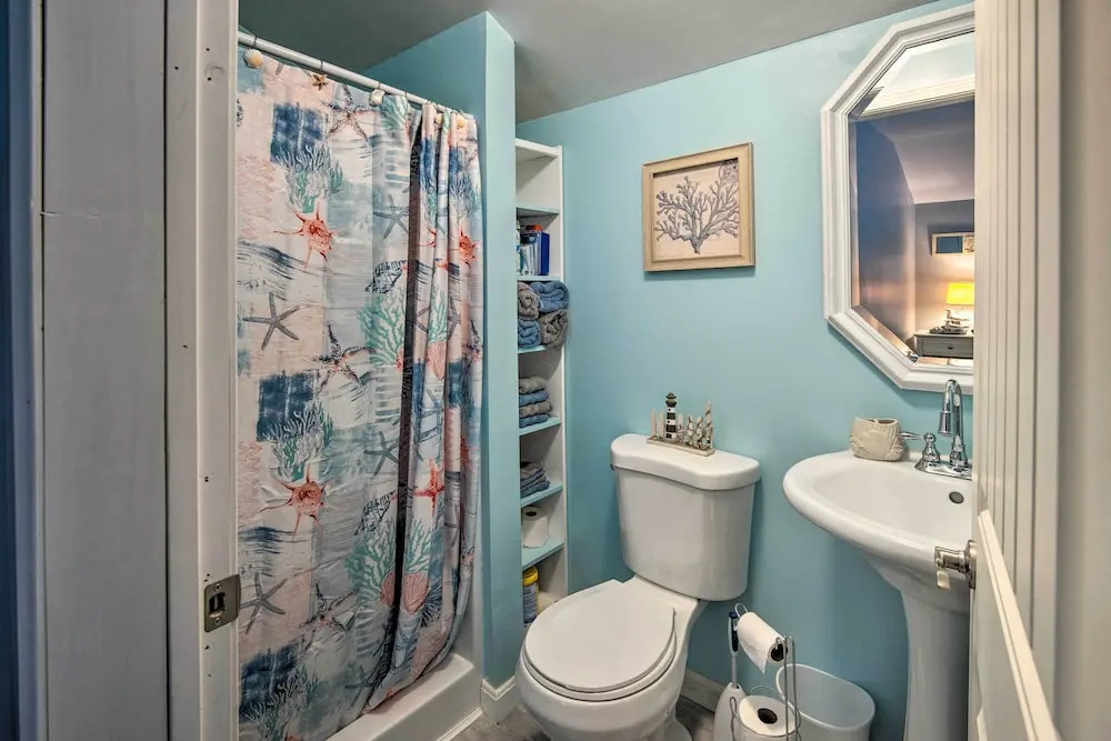 Charming Studio < 10 Miles to Wells' Beaches!