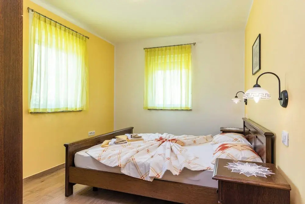 Lovely Family Bungalow With Private Pool