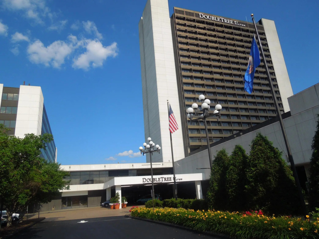 DoubleTree by Hilton Bloomington Minneapolis South