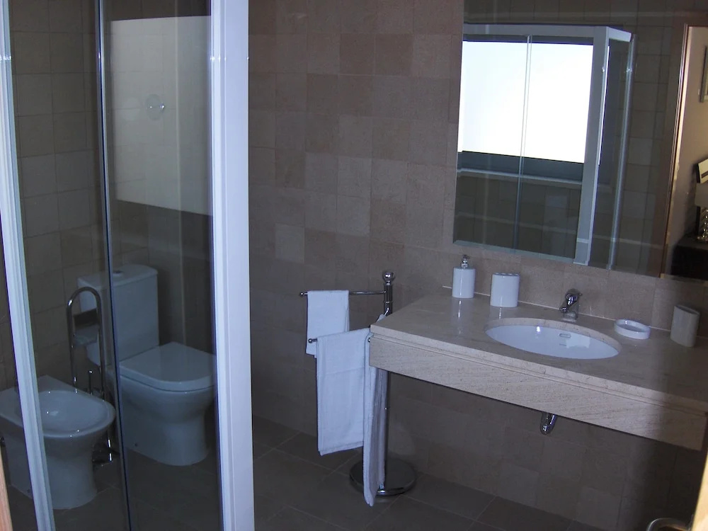 Superb Family Apartment With Sea Views, Swimming Pools In Fuzeta East Algarve
