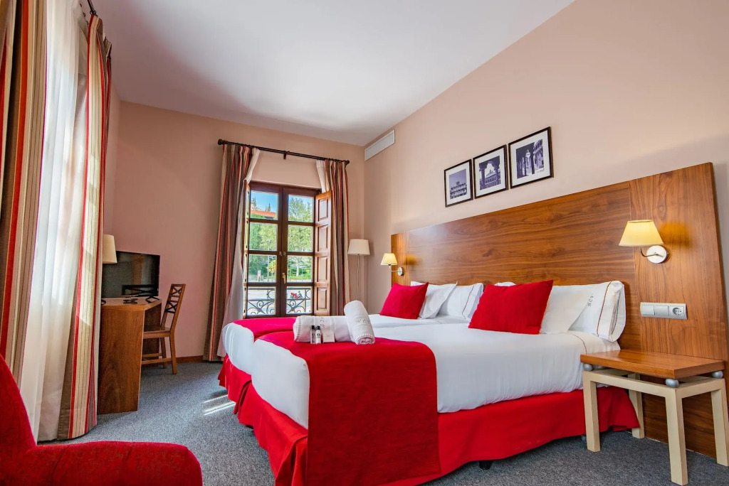 Hospedium Hotel Casino Del Tormes