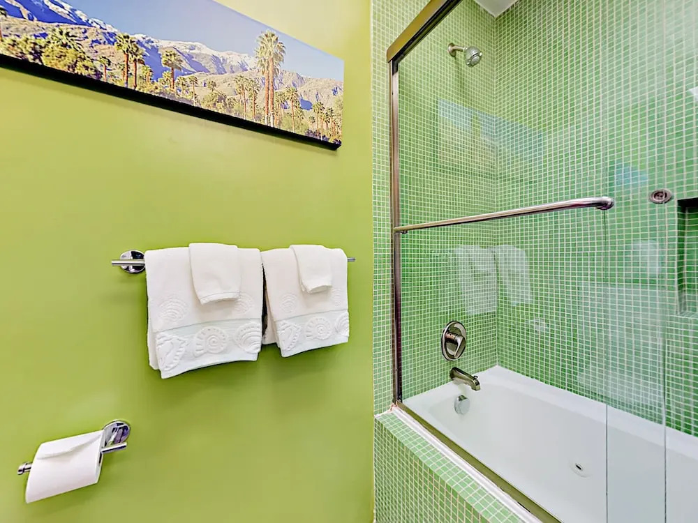 3BR 2BA Jack LaLanne House by RedAwning