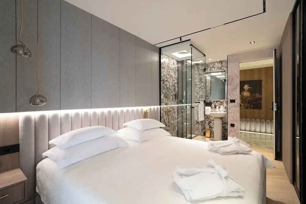 Luxury Rooms - FOR GIFT
