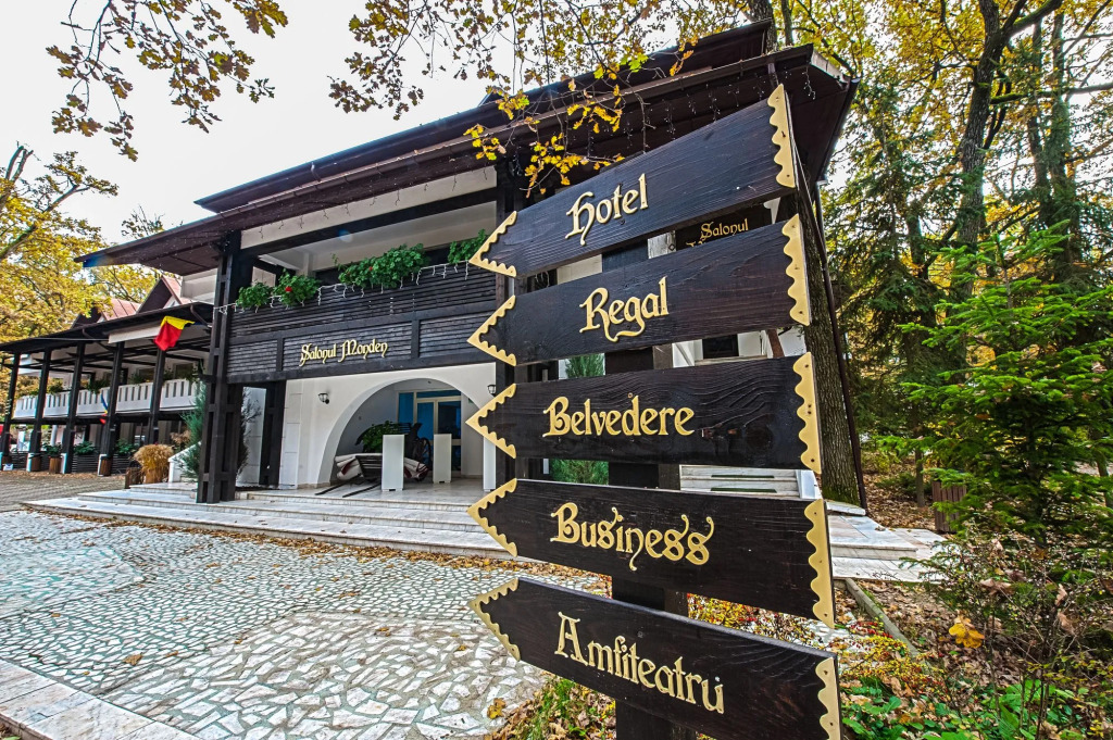 Hotel Cornul Vanatorului