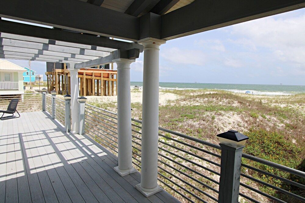 Sand In My Boots 3 Bedroom Home by Redawning