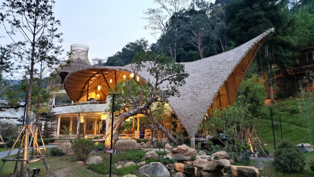 T-Story Mae kampong