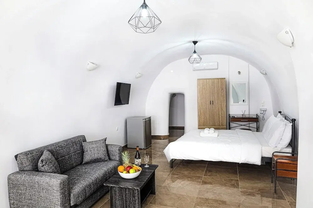 Xaravgi Resort Suites