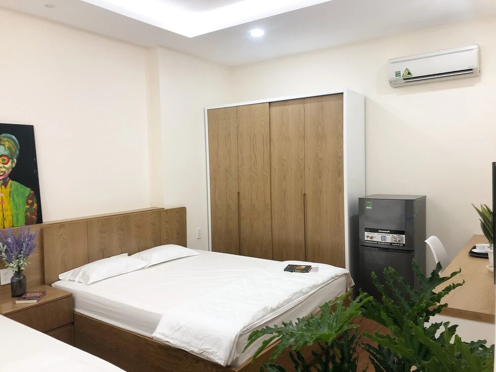 Saigon Holiday House