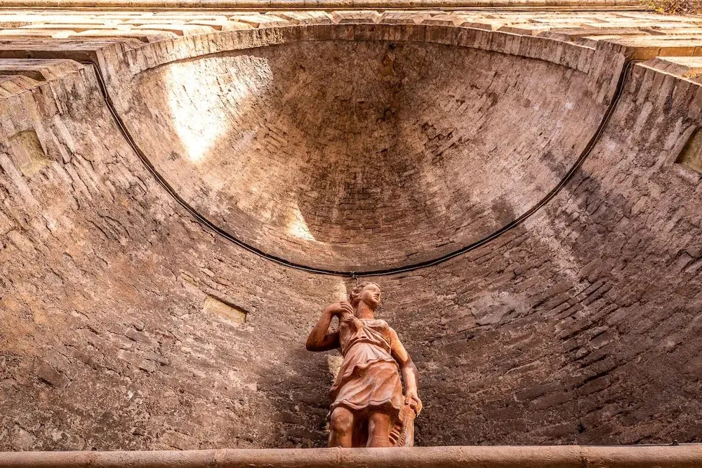 HOTEL TREVI Palazzo Natalini