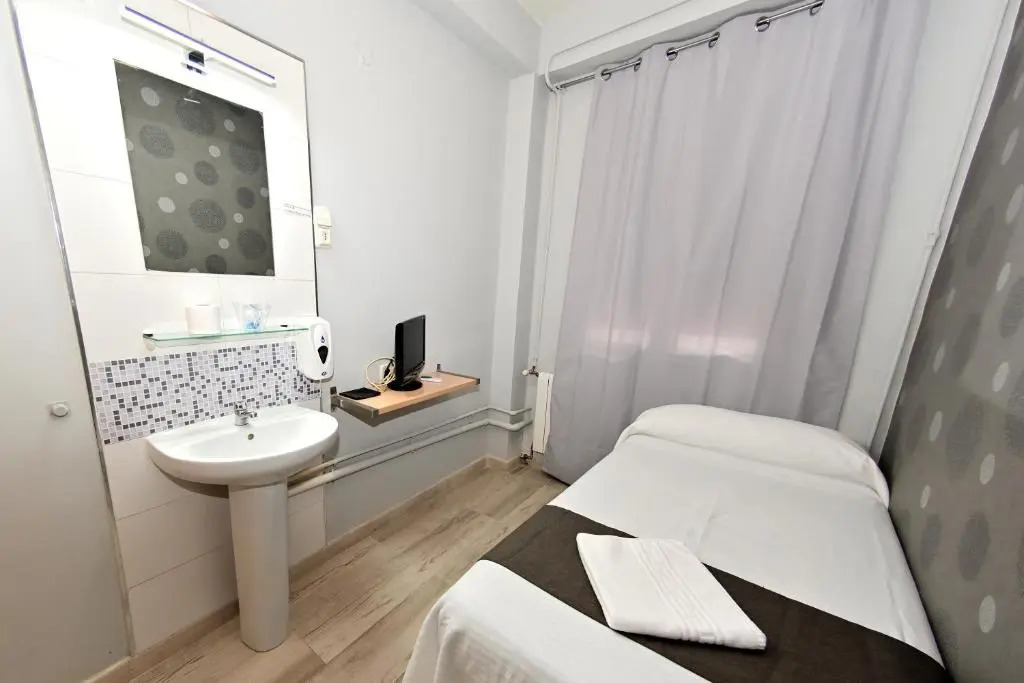 Hostal Falfes