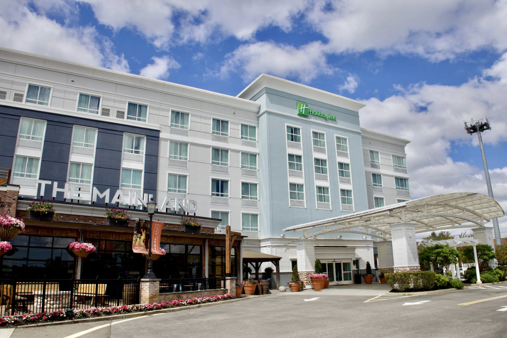 Отель Манахавкина Holiday Inn Manahawkin