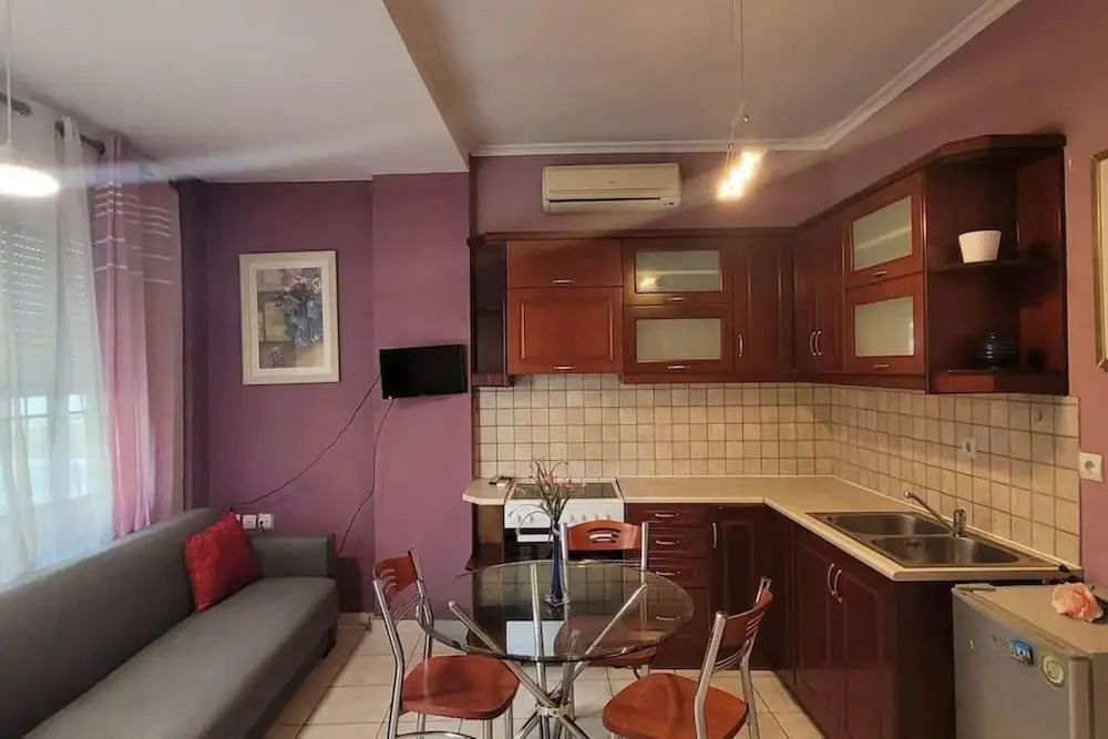 Annas Downtown Apartment