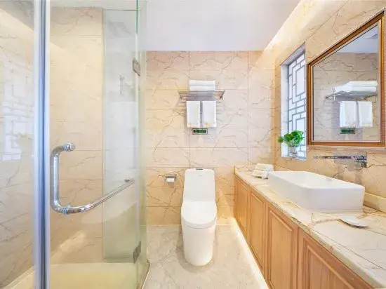 Polaris International Hotel
