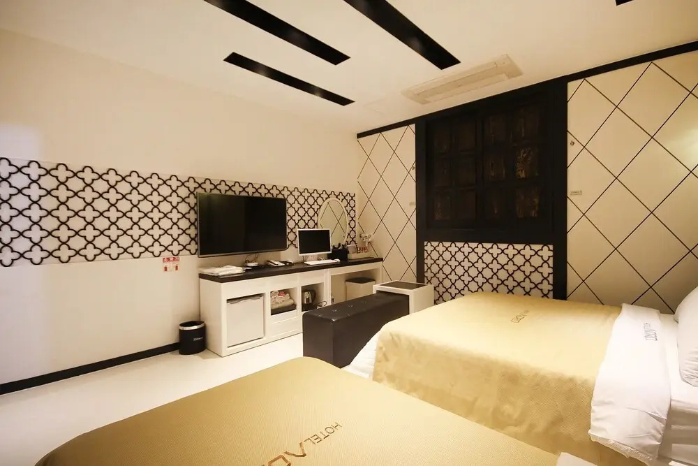 Gunsan Hotel Acro
