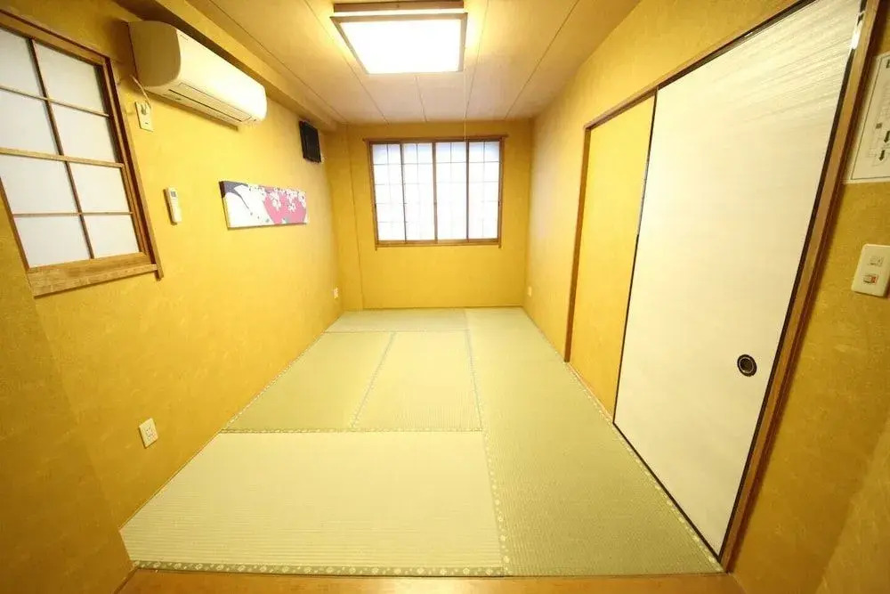 Residential Hotel Shinjuku Big House