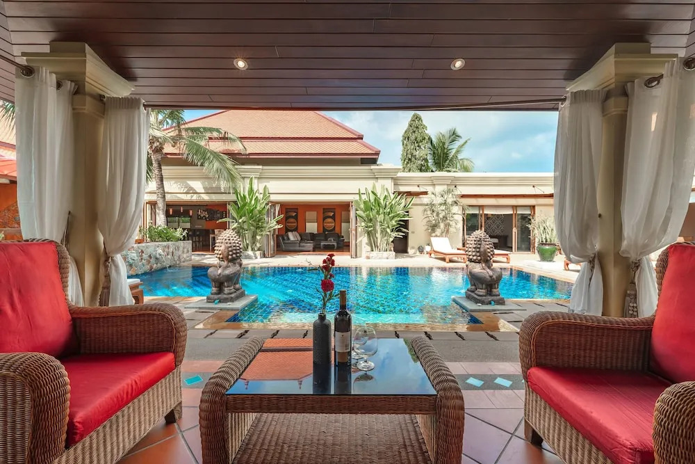 Private 6BR Tropical Estate near Nai Harn Beach