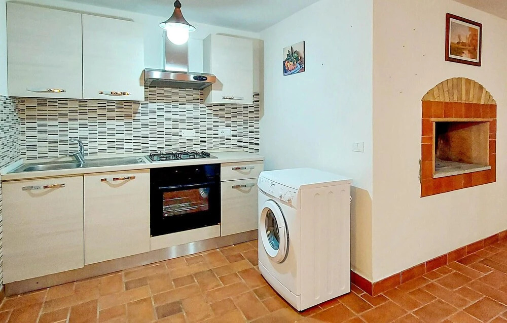 Stunning Apartment in Castelsardo With 4 Bedrooms