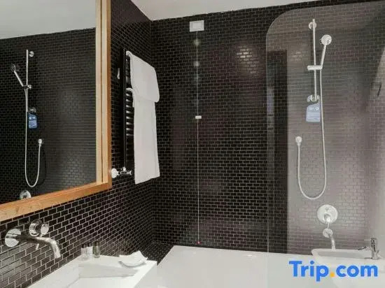 Elizya Hotel