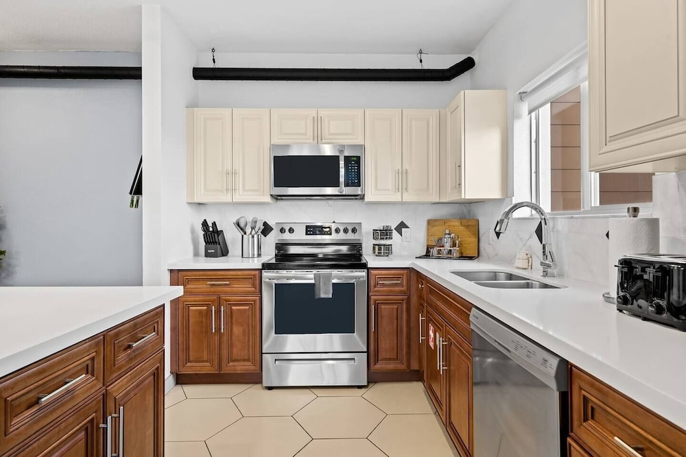 Wilton River Suites (Adults Only)