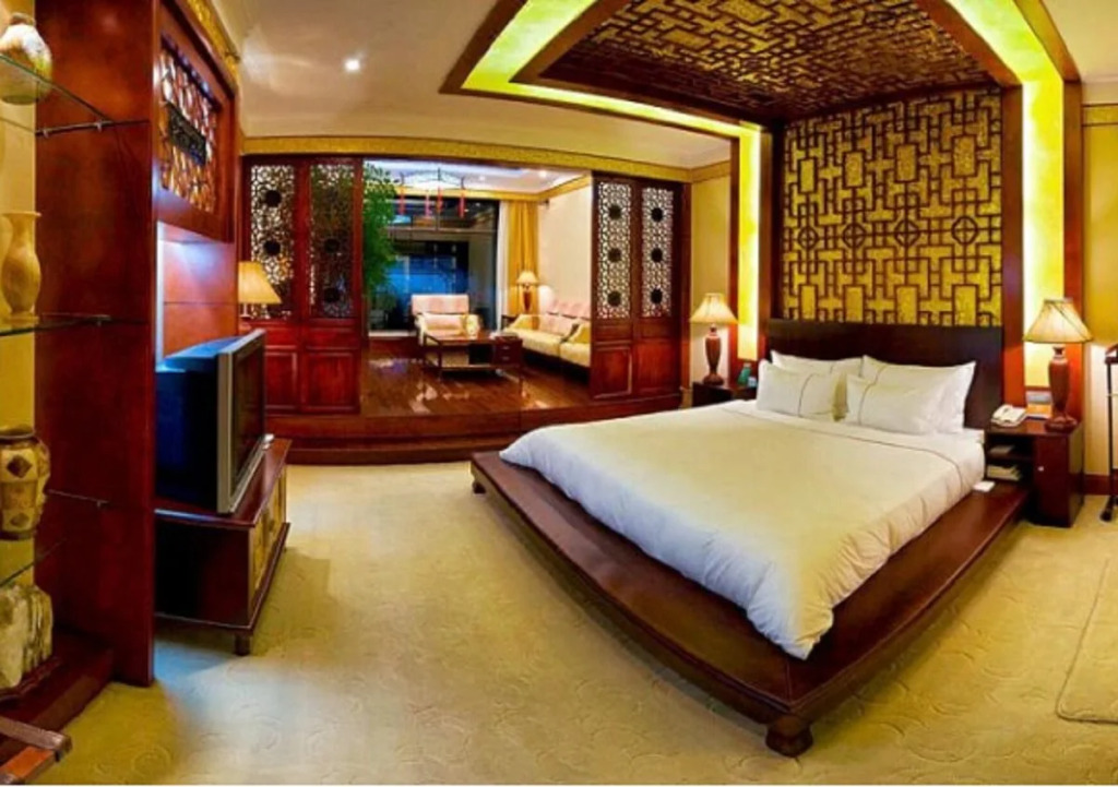 Dali Regent Hotel