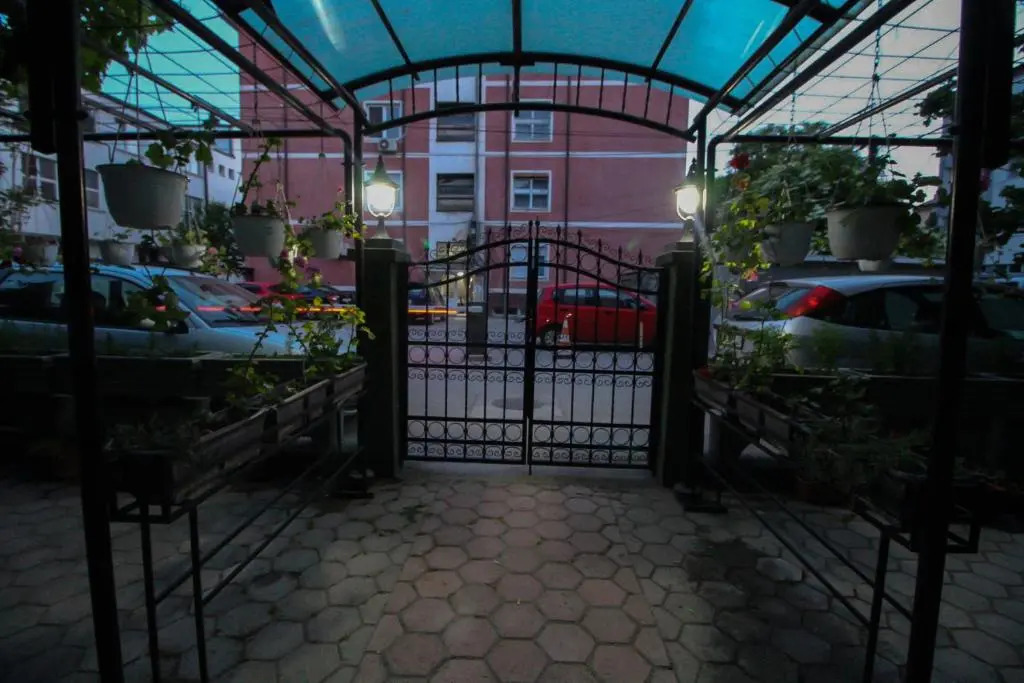 Kice Apartments