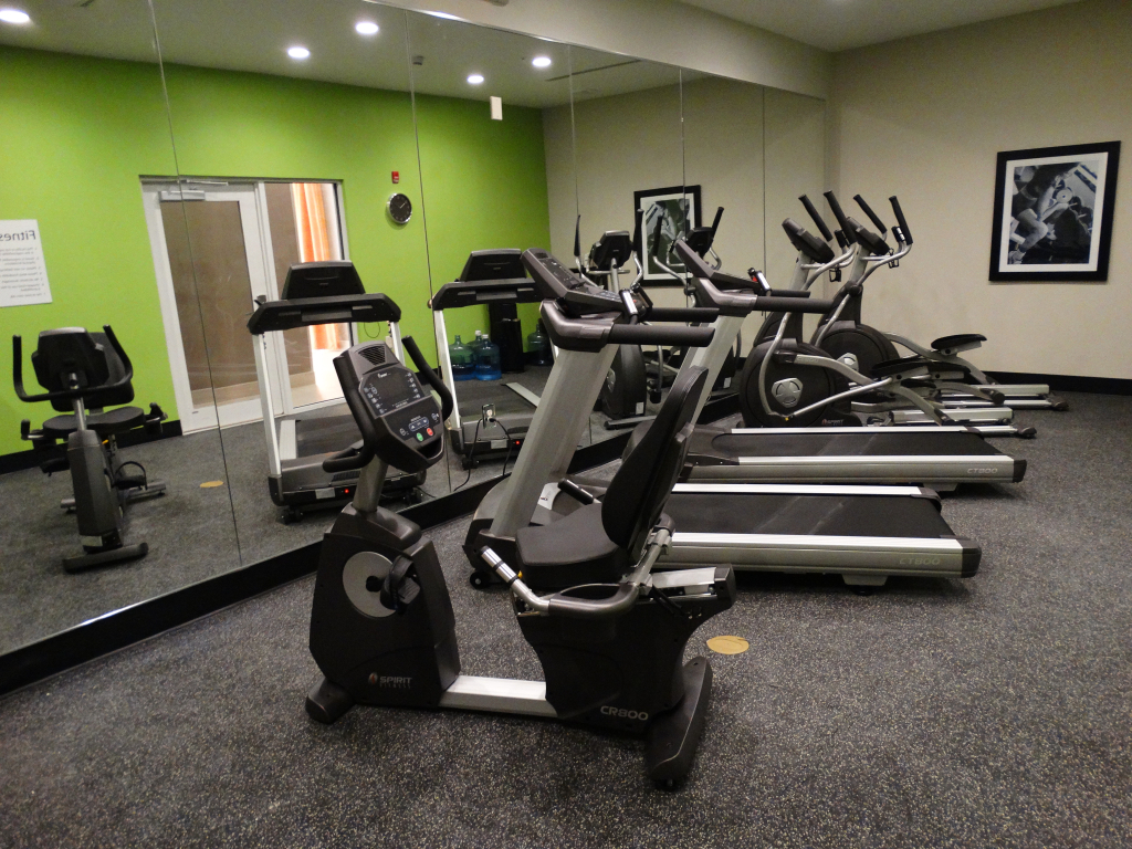 Holiday Inn Hotel And Suites Covington