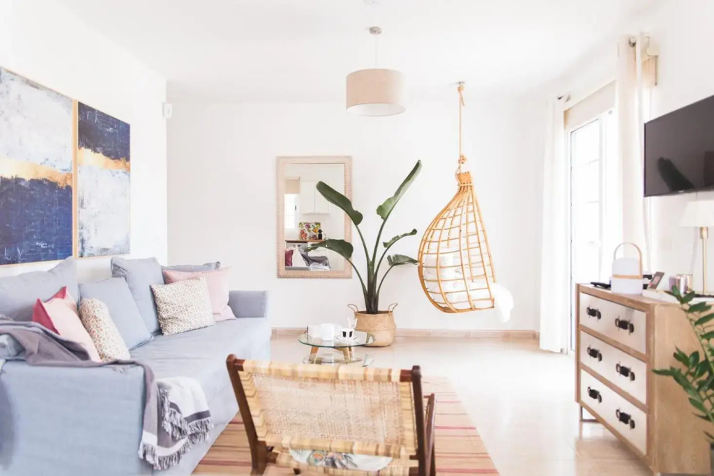 Lovely&Sunny Apartament Near Poris Beach