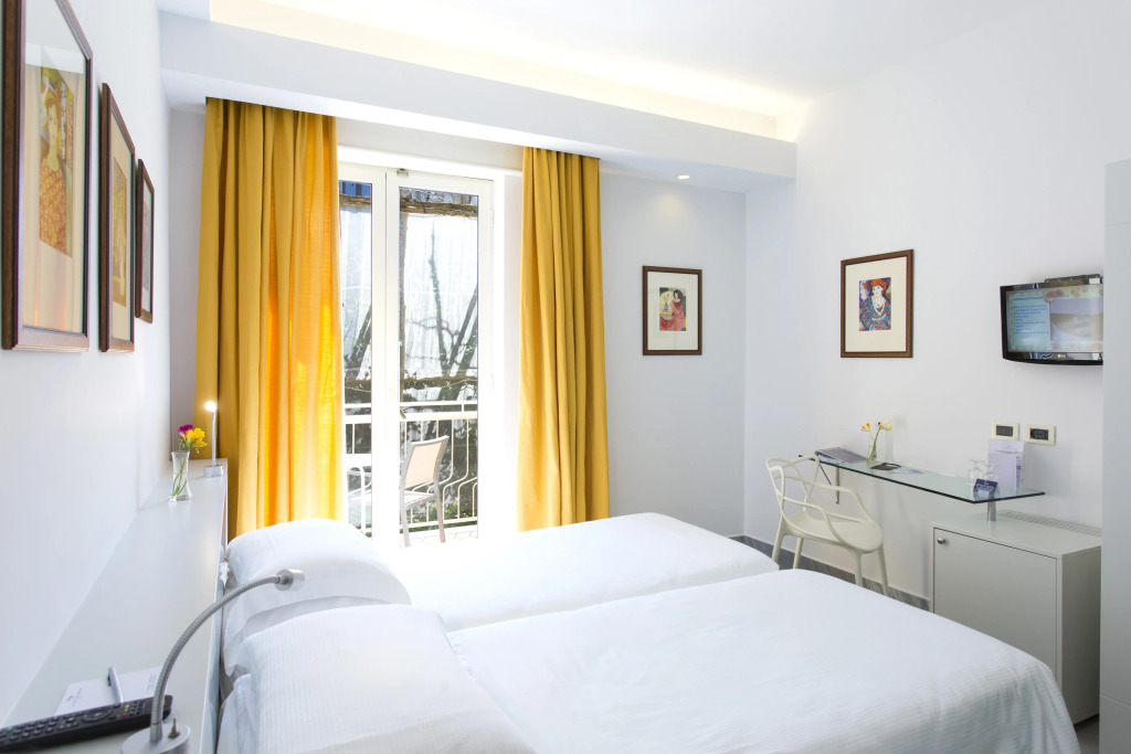 Отель Art Hotel Gran Paradiso
