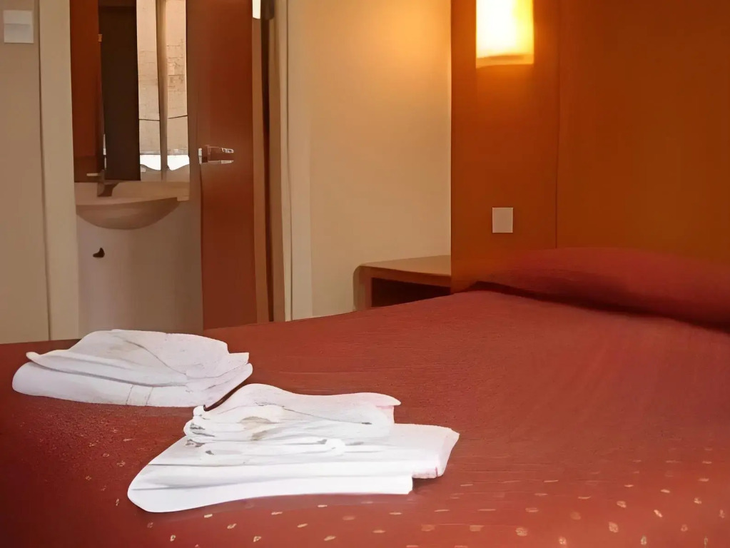 Berkeley Court Hotel