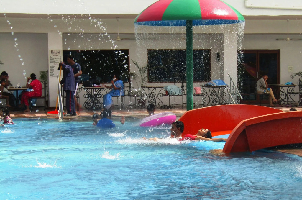 Aapno Ghar Resort & Amusement Park