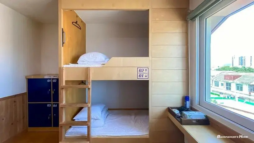 Hong Kong Plaza Service Apartment