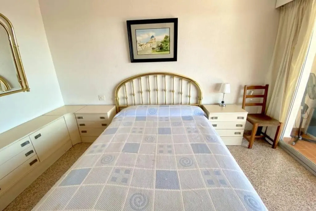Leo piso 20 apartamento 4 pax Inmobiliaria Leo PLaya de San Juan