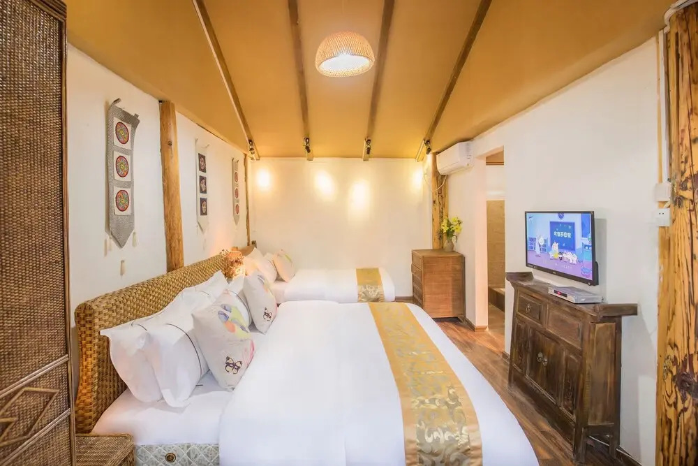 LiJiang Cibei Guesthouse