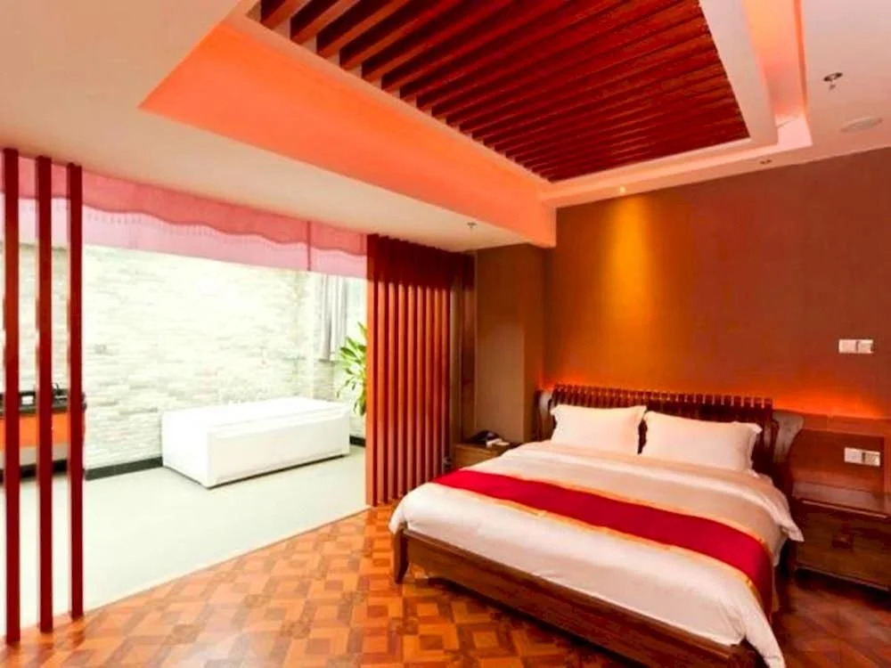 Kaiyi Hotel